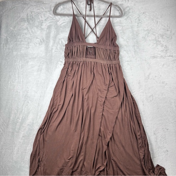 Free People Dresses & Skirts - Free People Beach Maxi Dress Women's Size Medium Brown Halter Vacation